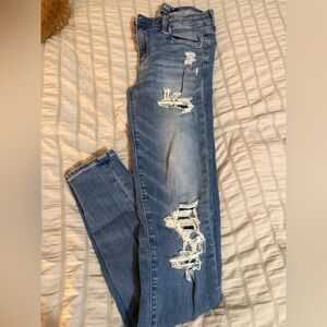 American Eagle Outfitters Light Blue Distressed Skinny Jeans